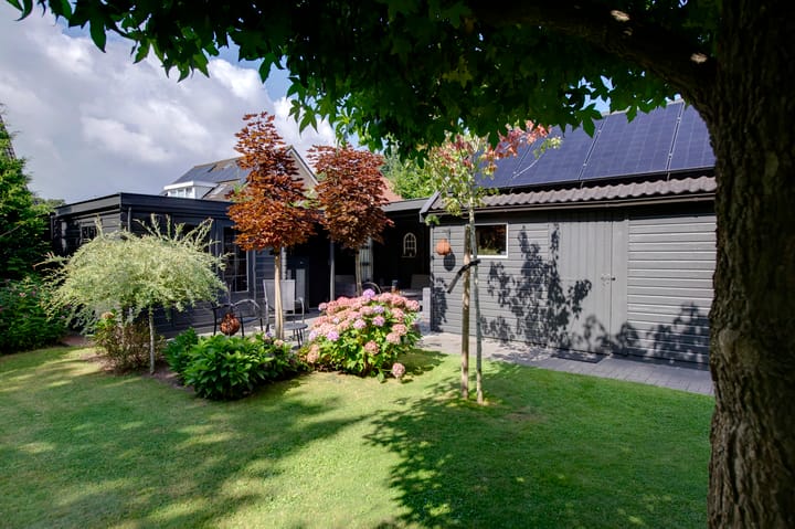 Photo 17 of Roggelelie 1