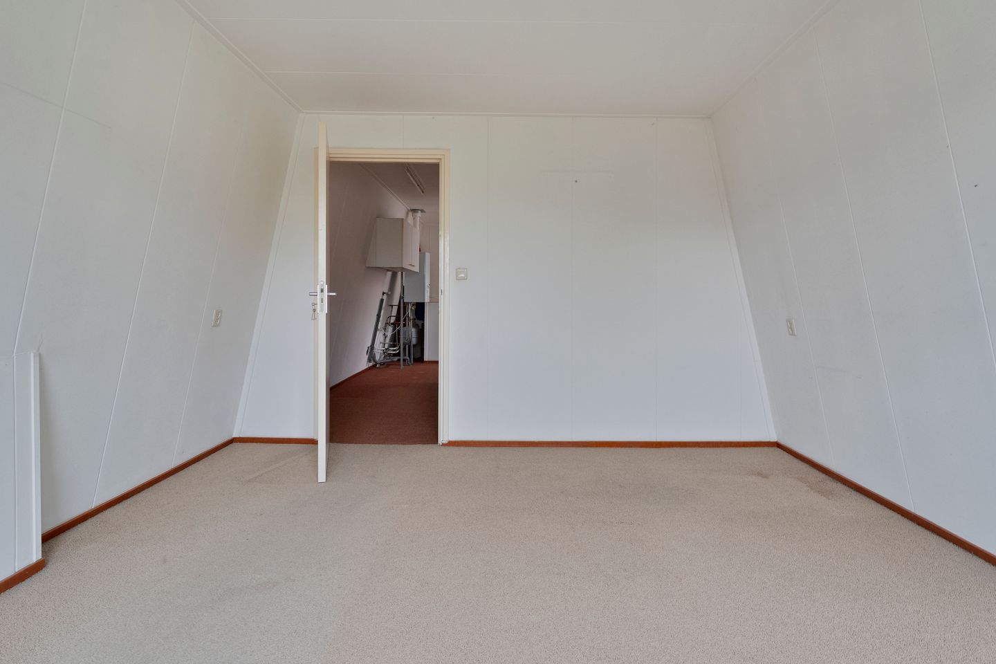 Photo 20 of Hoofdstraat 138