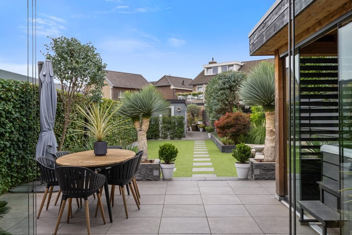 Roestenbergstraat 60 main image