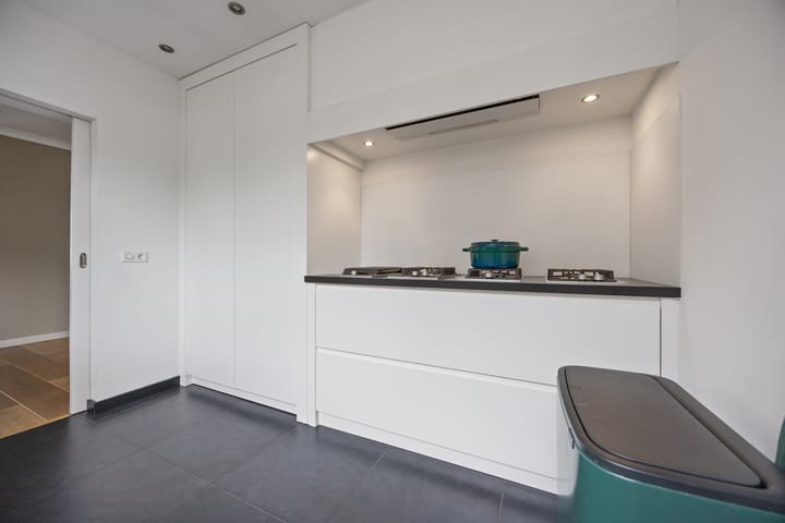 Foto 15 van Roestenbergstraat 60