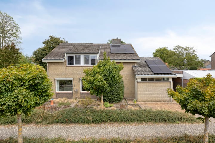 Foto 2 van Papegaaiweg 15