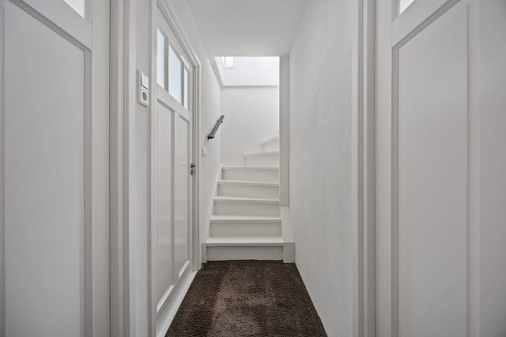 Foto 19 van Roestenbergstraat 60