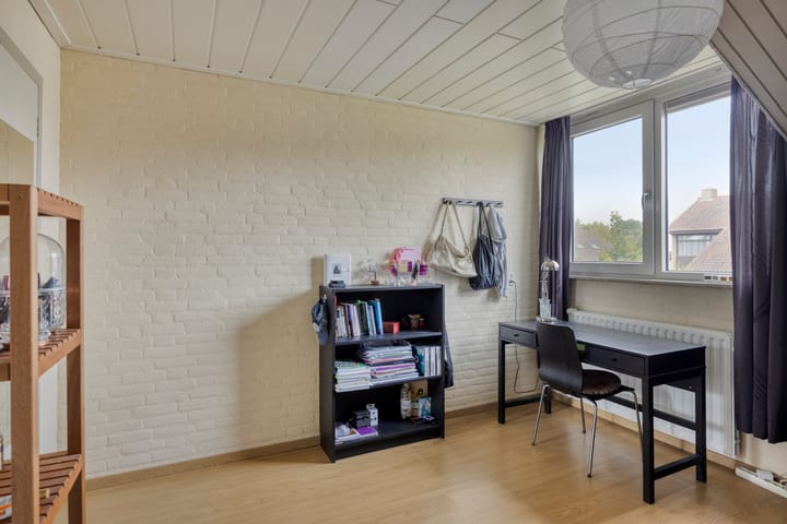 Foto 34 van Papegaaiweg 15