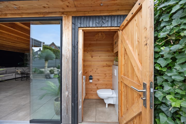 Foto 37 van Roestenbergstraat 60