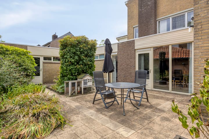 Foto 41 van Papegaaiweg 15