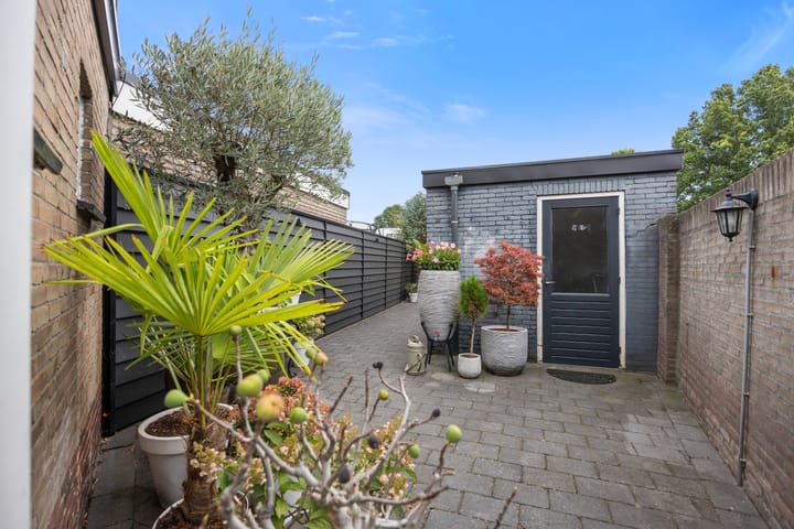 Foto 42 van Roestenbergstraat 60