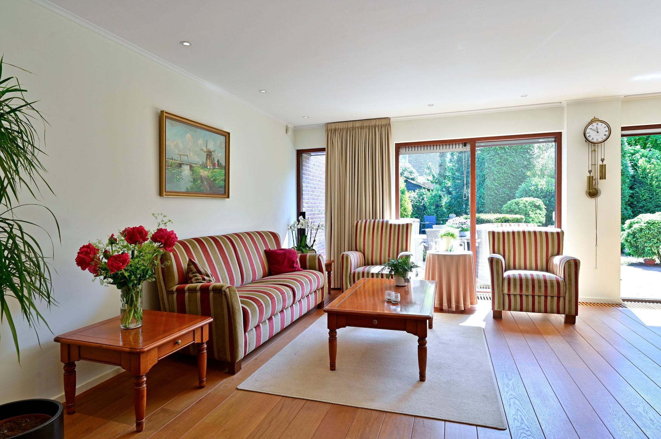 Photo 6 of Koningin Sophielaan 1-A