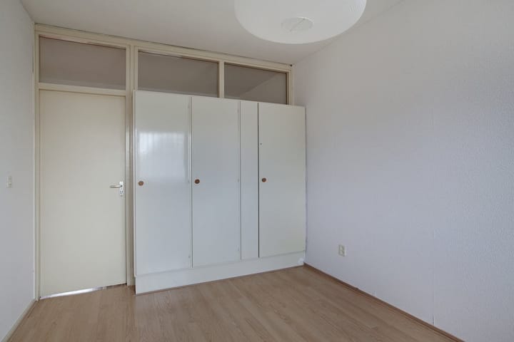 Photo 10 of Amerbos 198