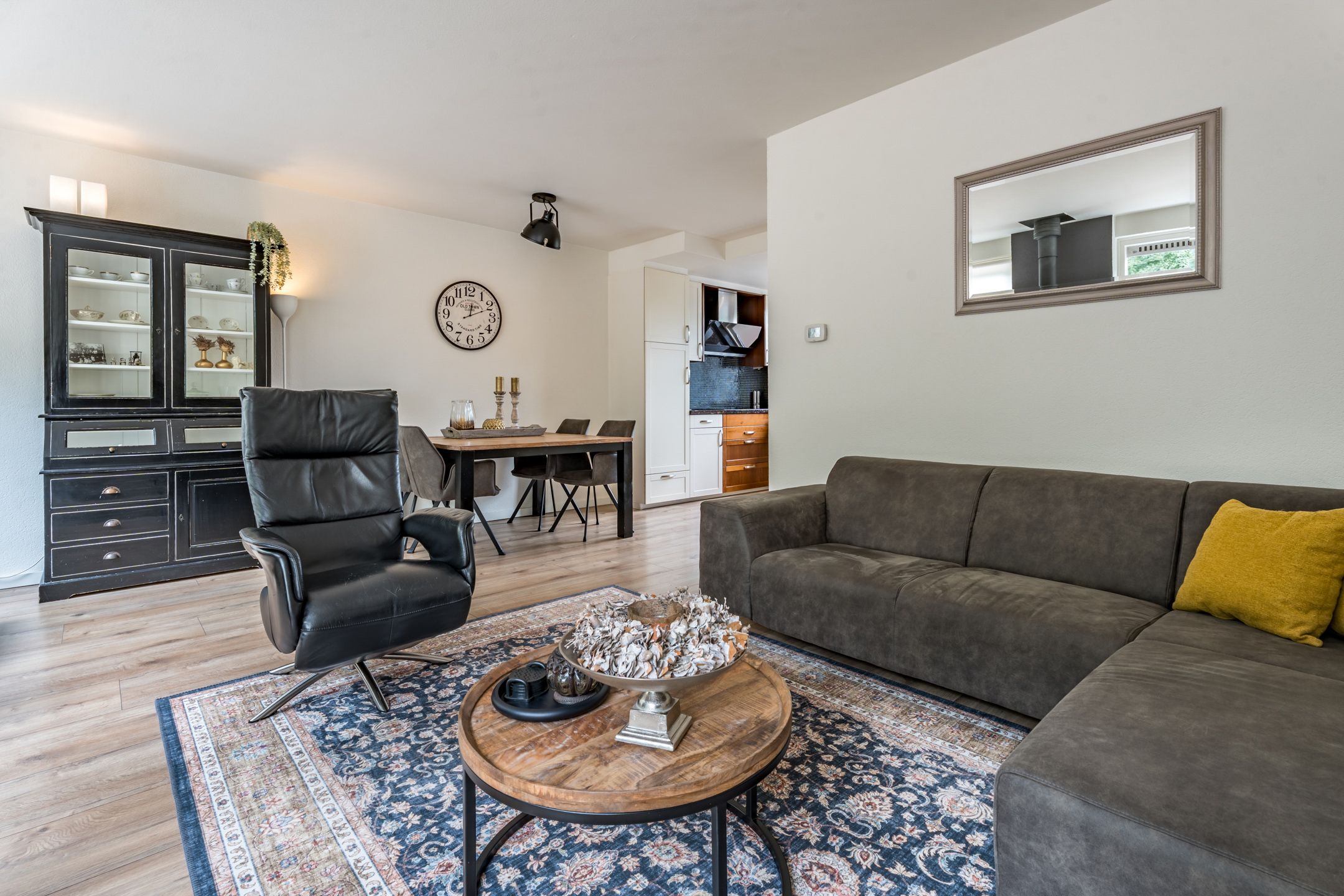 Foto 6 van Hazeleger 193