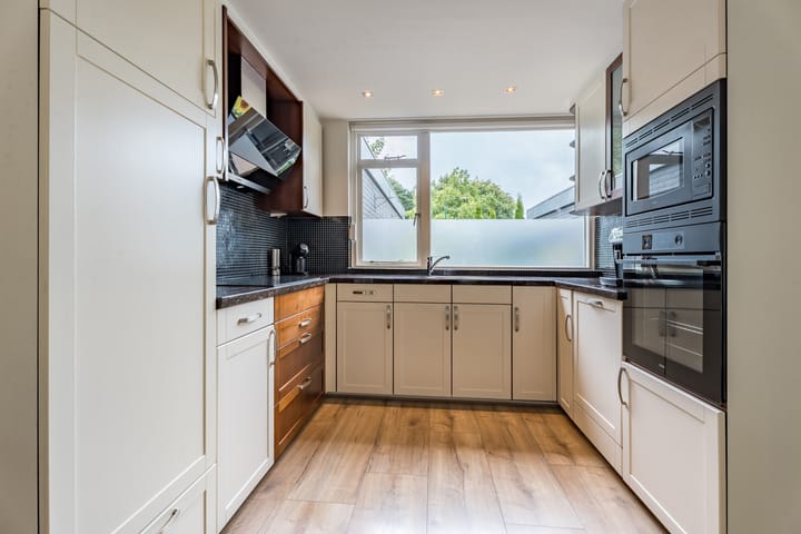 Foto 11 van Hazeleger 193