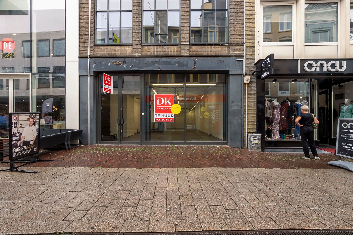 View photo 1 of Jansstraat 11