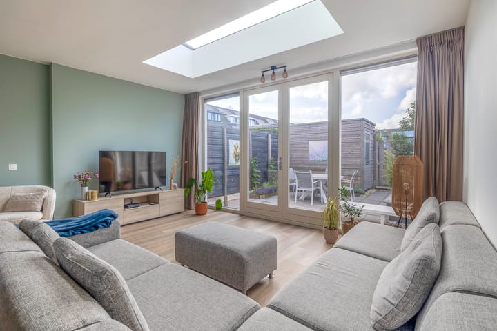 Foto 15 van Leeuwerikstraat 69