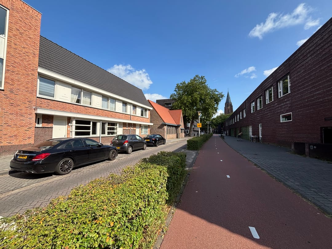 Foto 8 van Pastoor van Leeuwenstraat 28