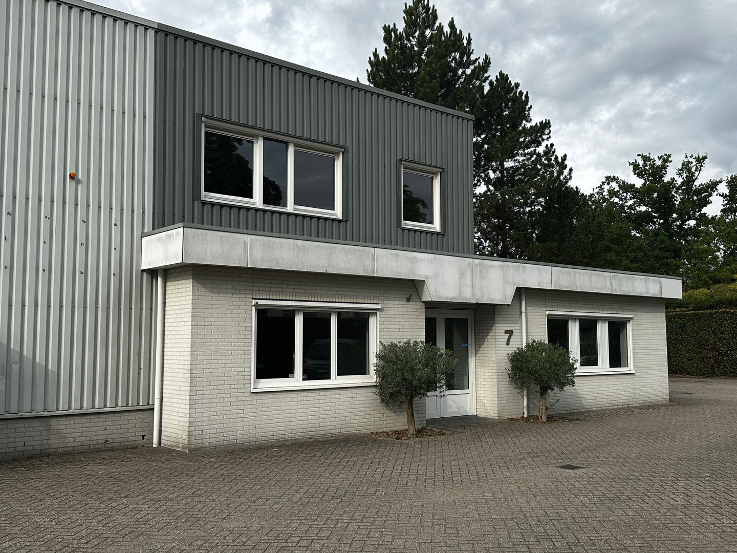 Bekijk foto 1 van Veldweg 7
