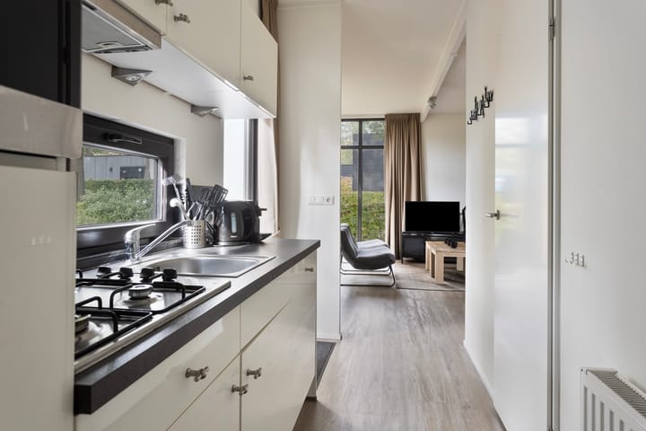 Foto 7 van Vijverlaan 1-JB02