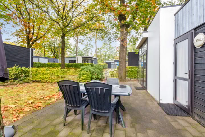 Foto 18 van Vijverlaan 1-JB02