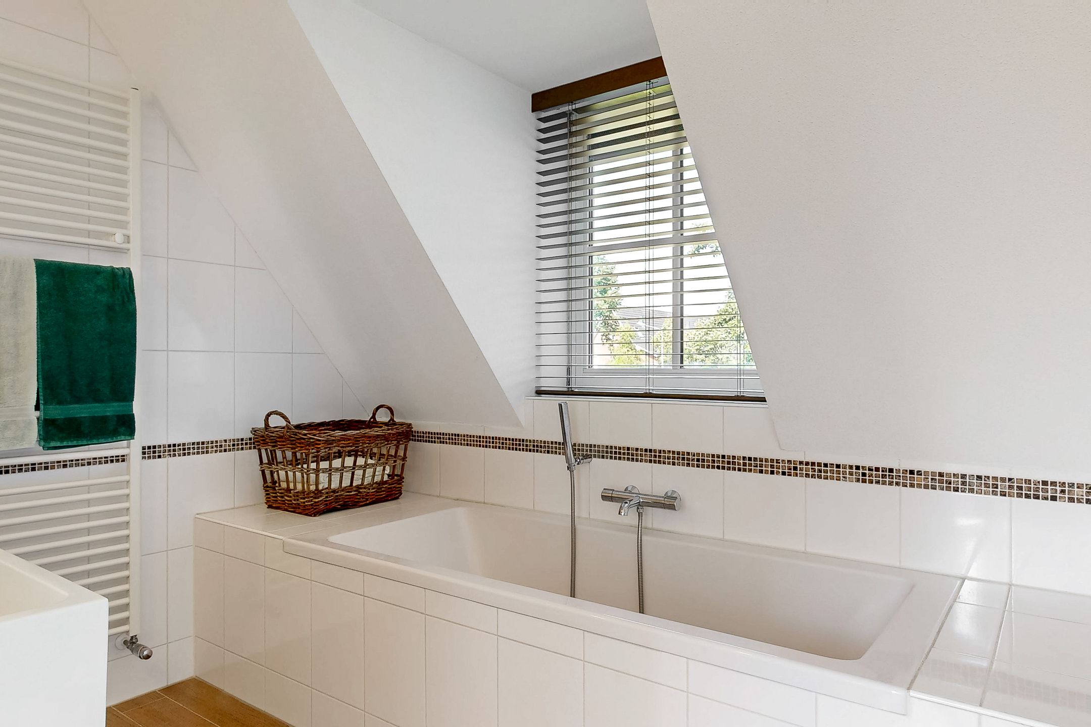 Foto 24 van Karperstraat 14