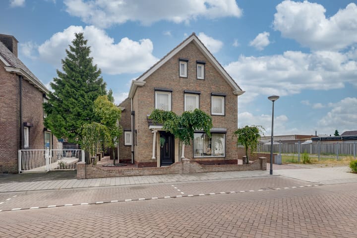 Photo 4 of Dorpsstraat 284-A