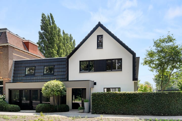 Foto 9 van Stationsweg 105