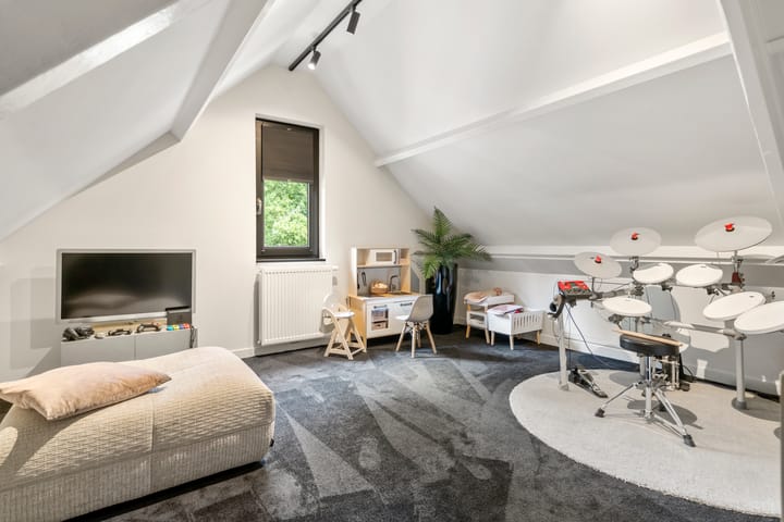 Foto 76 van Stationsweg 105