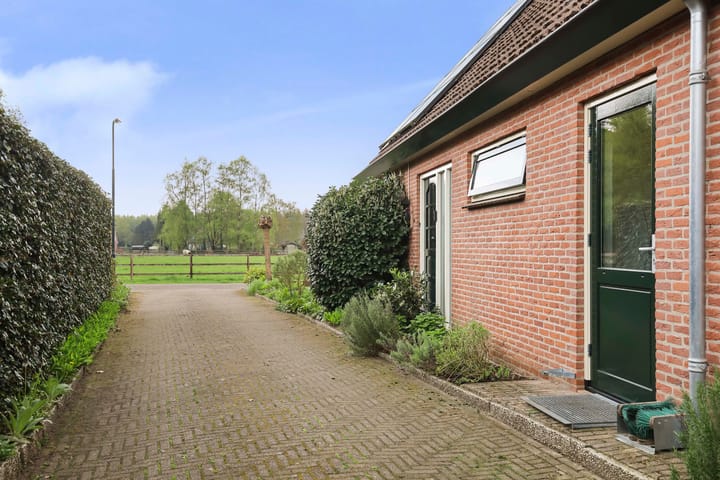 Photo 5 of Houtentorenweg 14-2