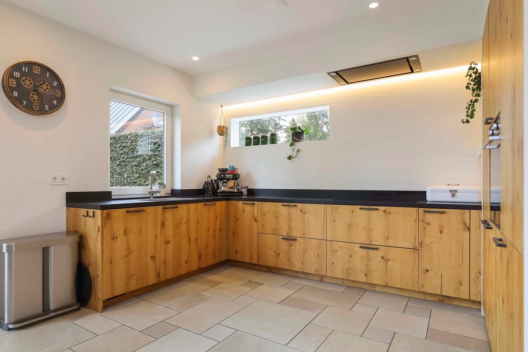 Photo 11 of Houtentorenweg 14-2