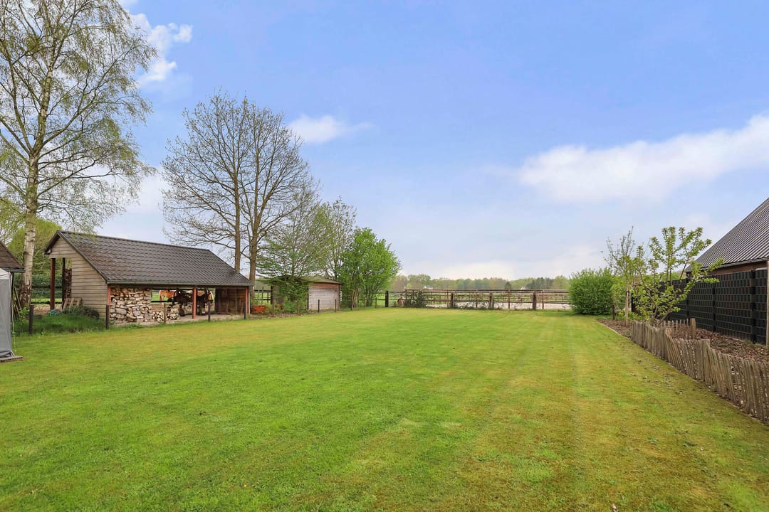 Photo 17 of Houtentorenweg 14-2