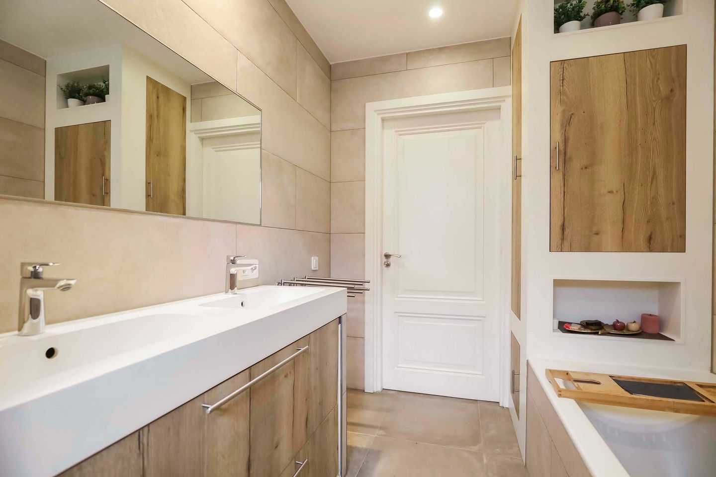 Photo 29 of Houtentorenweg 14-2