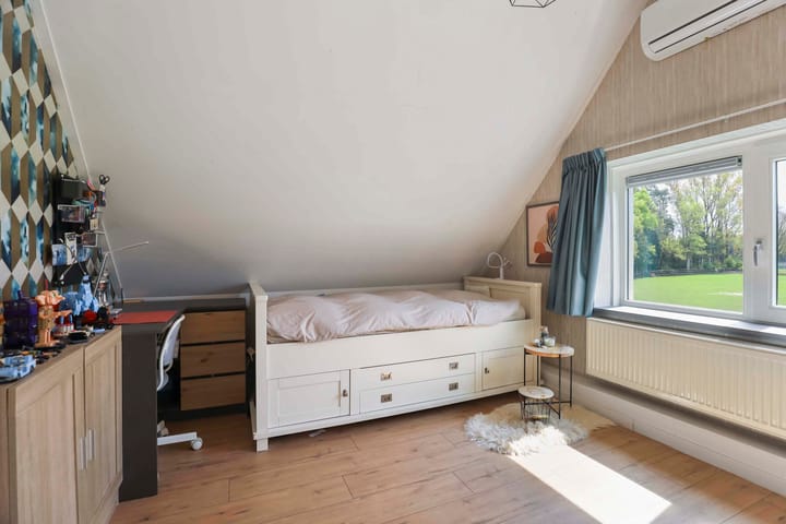 Photo 33 of Houtentorenweg 14-2