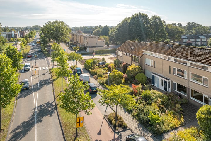 Photo 5 of Splitting 38