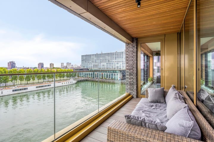 Photo 19 of Kratonkade 576