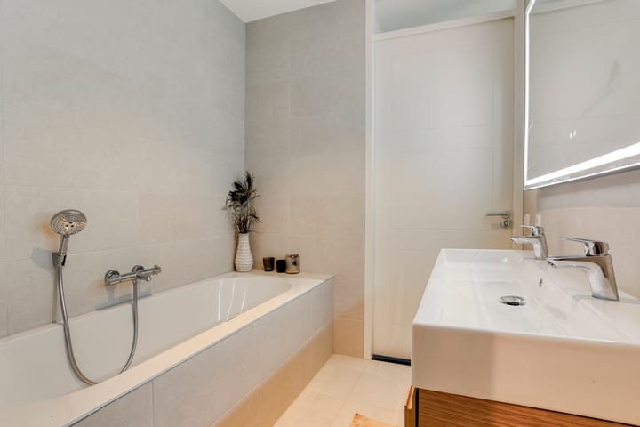 Photo 31 of Kratonkade 576