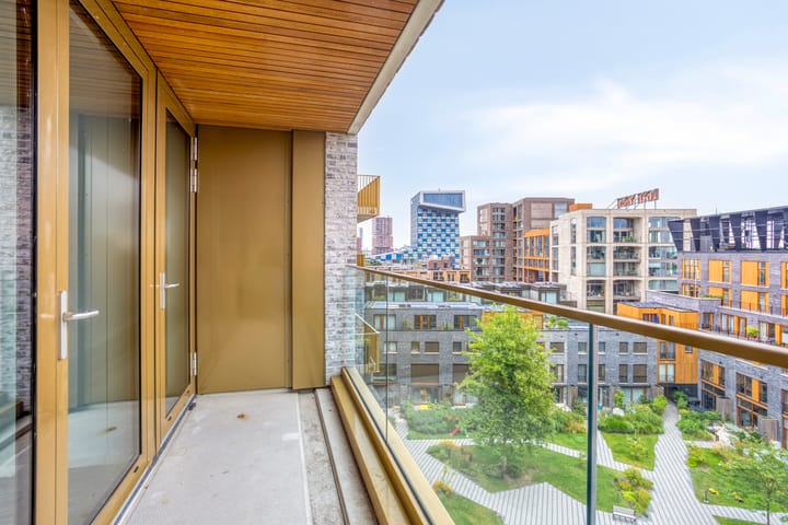 Photo 34 of Kratonkade 576