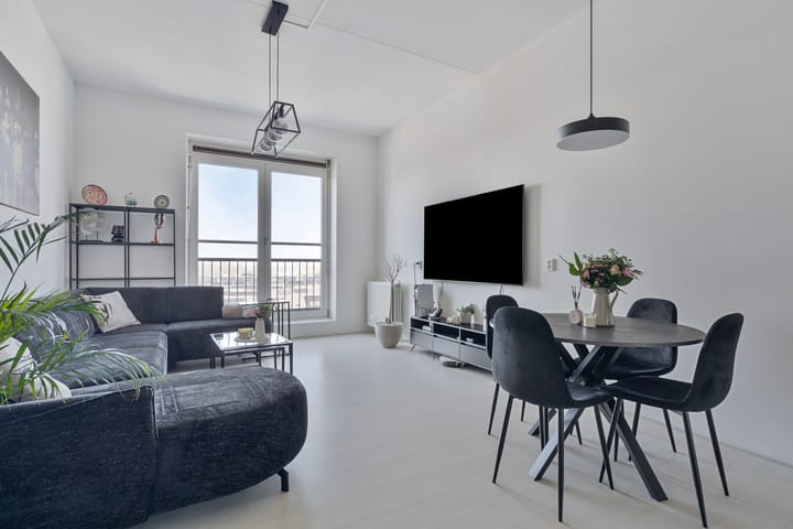 Foto 12 van Hazerswoudestraat 342