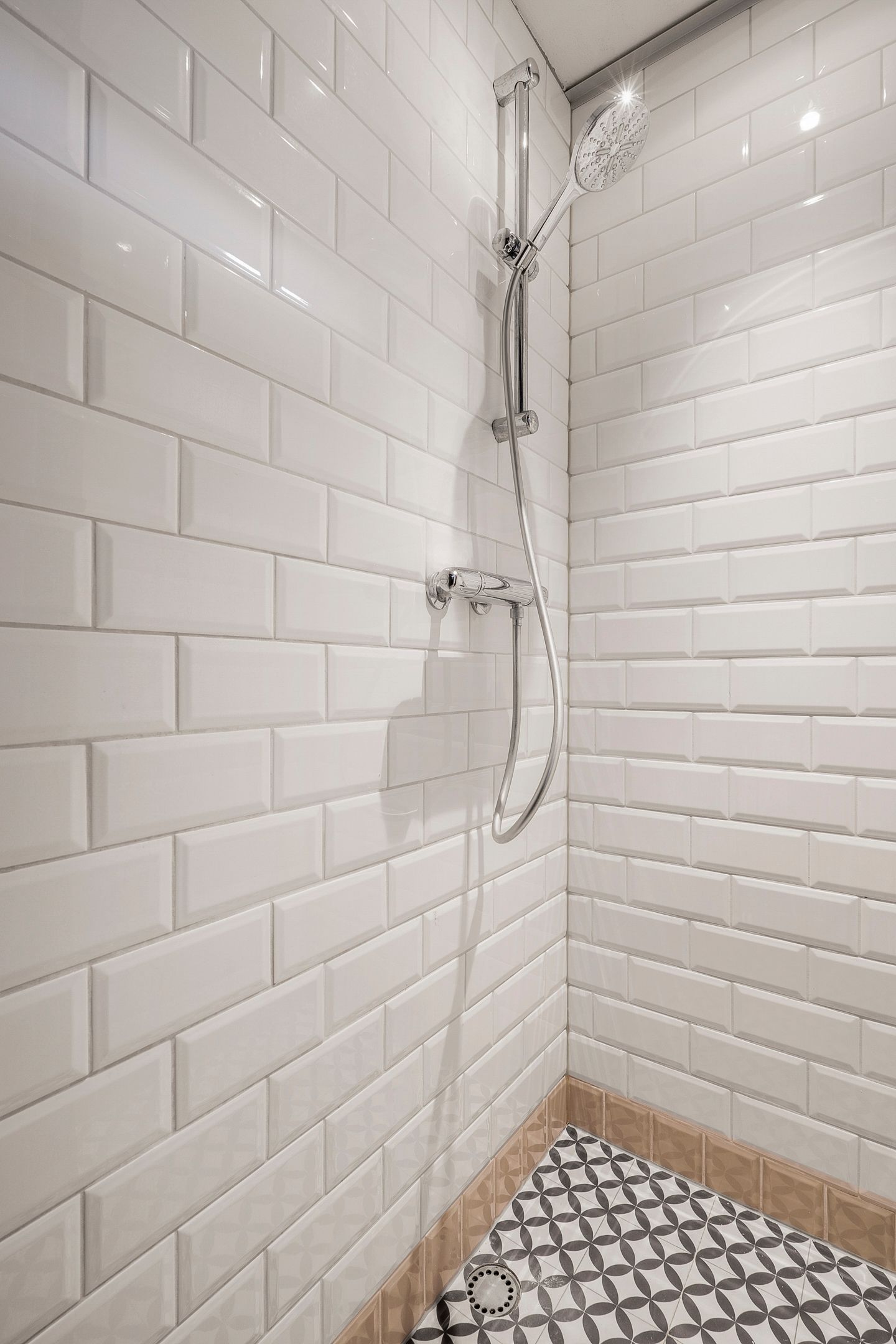 Foto 18 van Tweede Bloemdwarsstraat 32