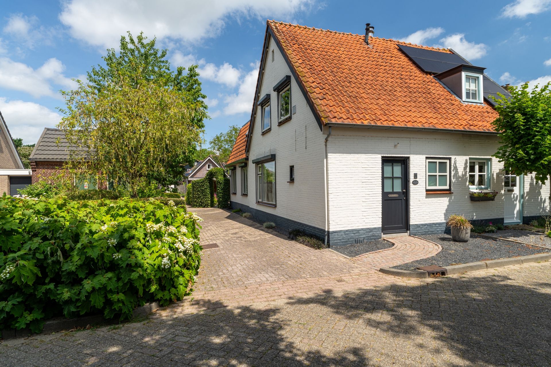 Mr S. Naaijenstraat 3