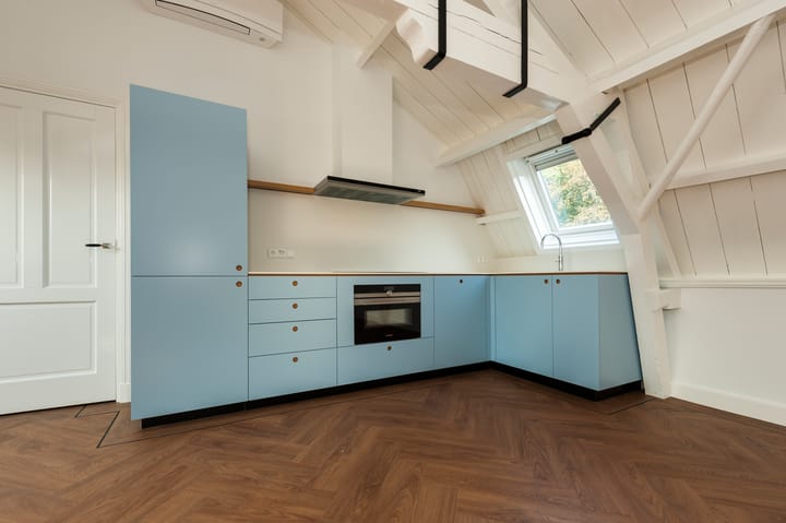 Photo 4 of Burgemeester van den Boschstraat 1-D