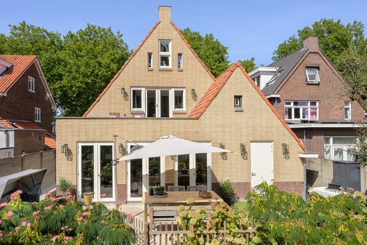 Foto 32 van Hintham 109