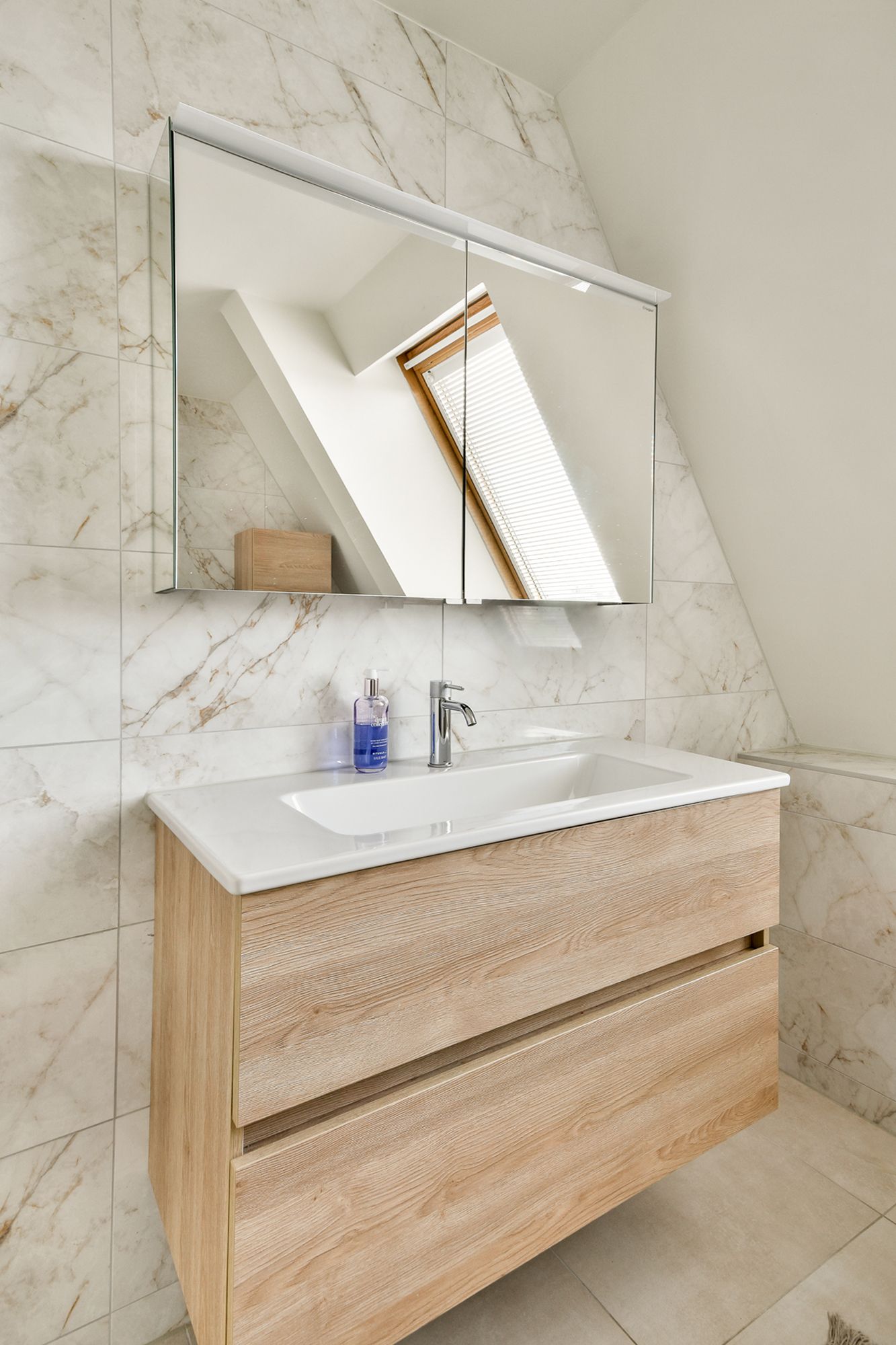 Foto 25 van Koemarkt 36-E