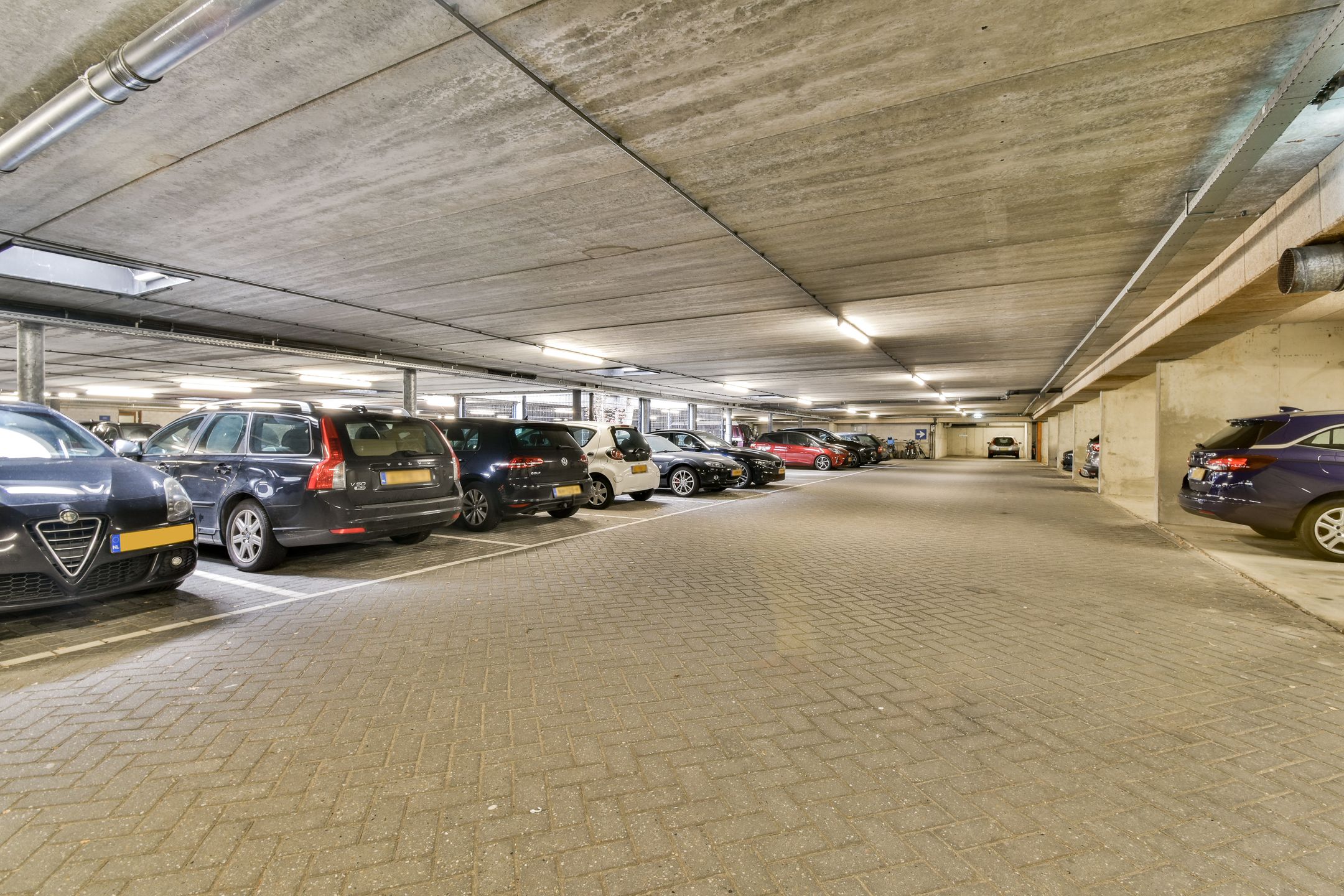 Foto 24 van Dirk Vreekenstraat 73