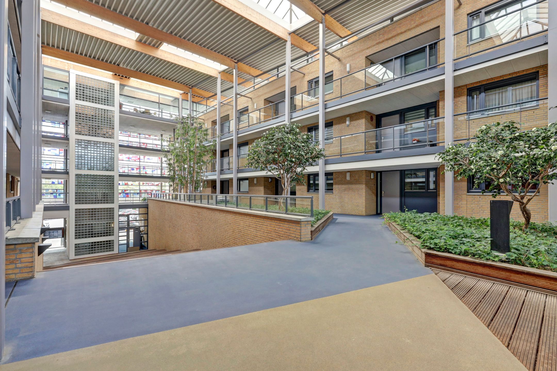 Foto 33 van Judas Taddeusplein 11