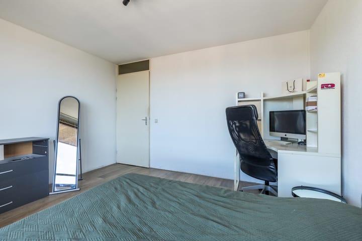 Photo 14 of Pieter Calandlaan 566