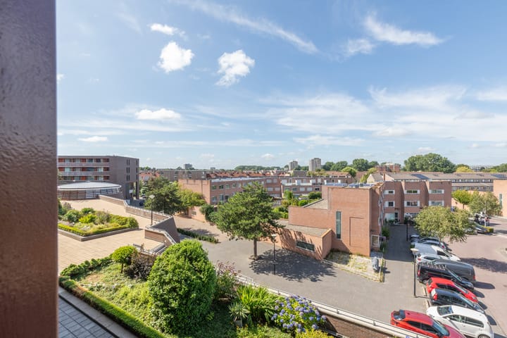 Photo 27 of Pieter Calandlaan 566