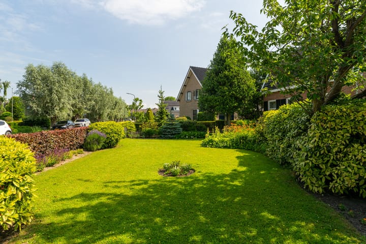 Foto 32 van Burgstraat 52