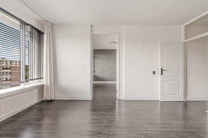 Foto 12 van Ringweg-Randenbroek 54-E