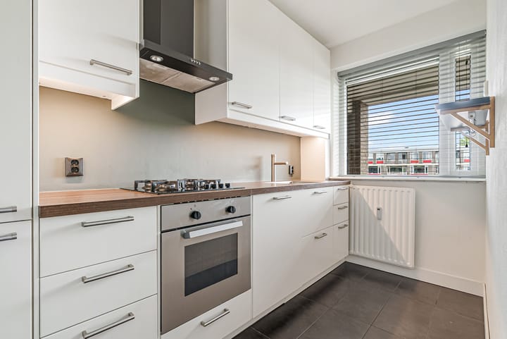 Foto 16 van Ringweg-Randenbroek 54-E