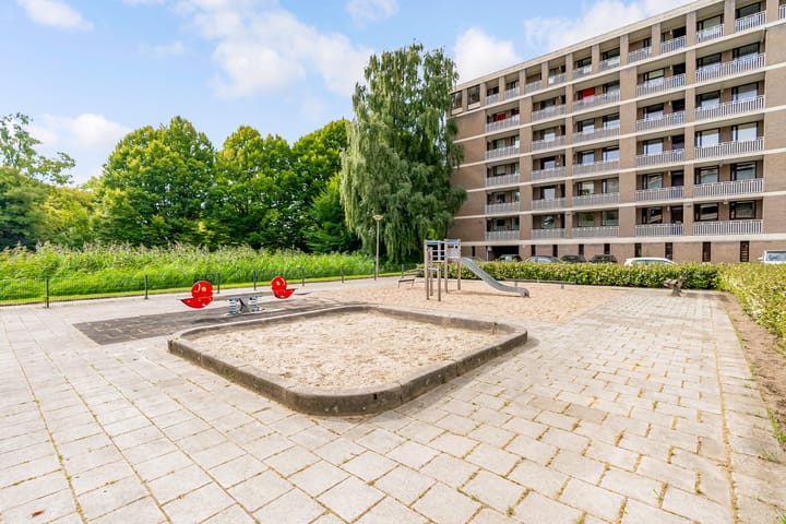 Foto 27 van Ringweg-Randenbroek 54-E