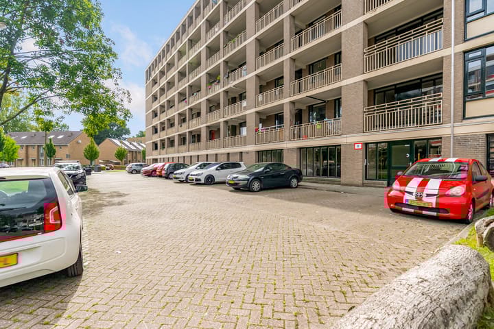 Foto 39 van Ringweg-Randenbroek 54-E