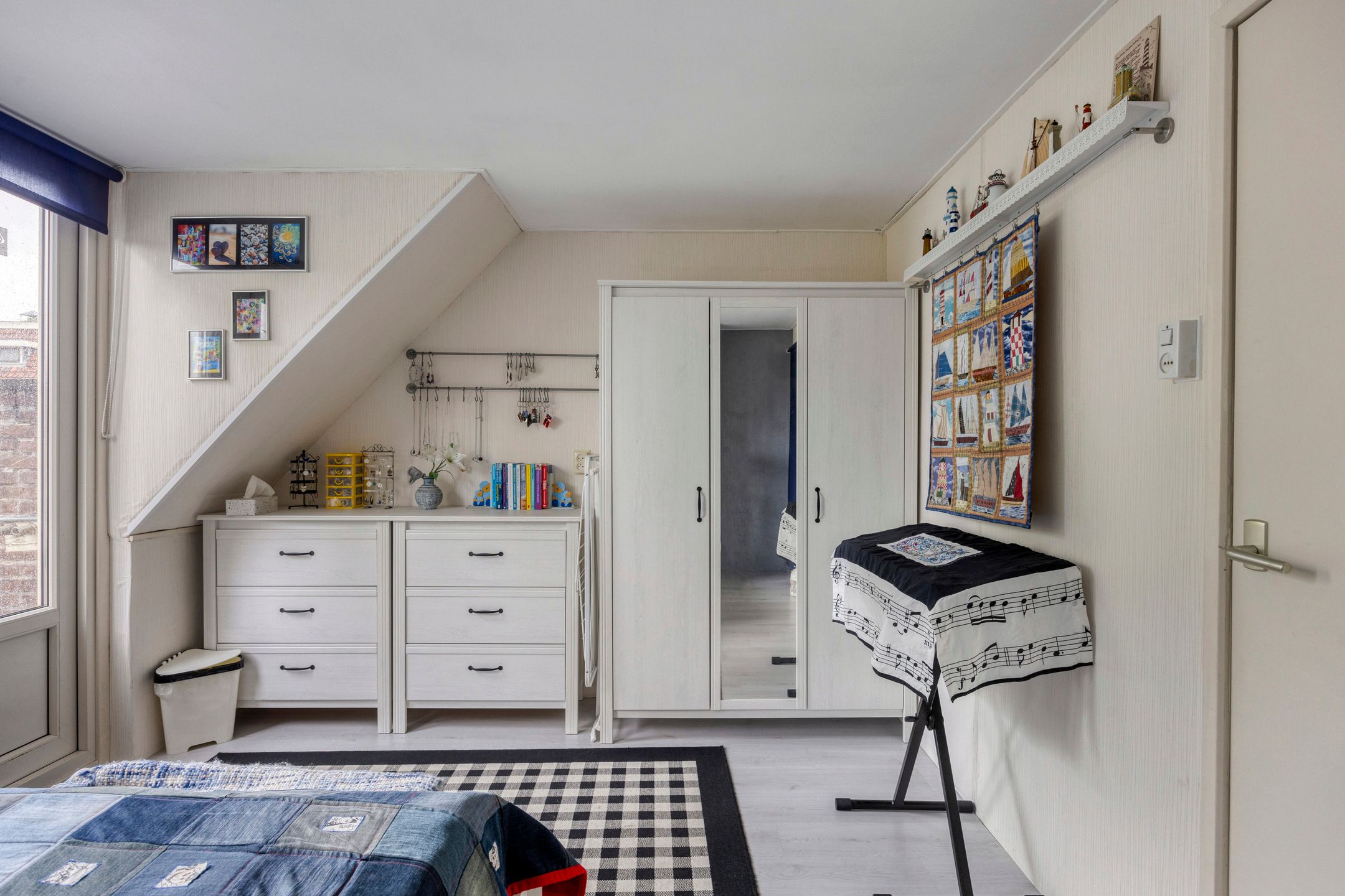 Foto 21 van Van Embdenstraat 8