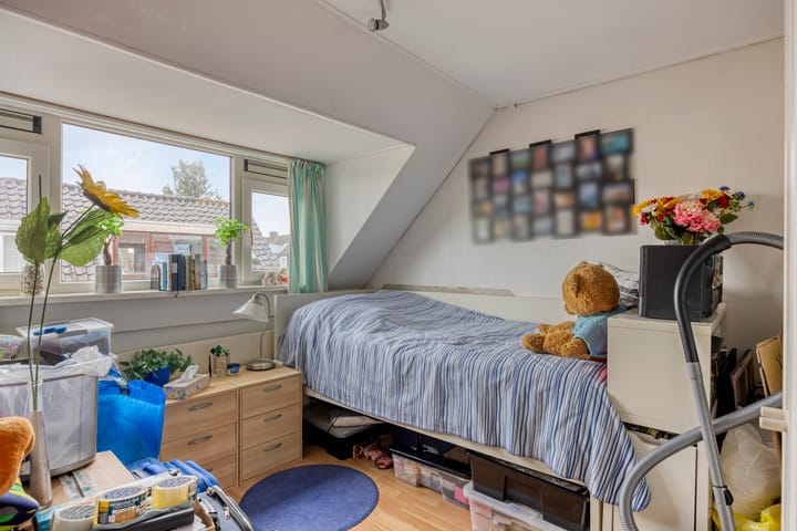 Foto 22 van Van Embdenstraat 8